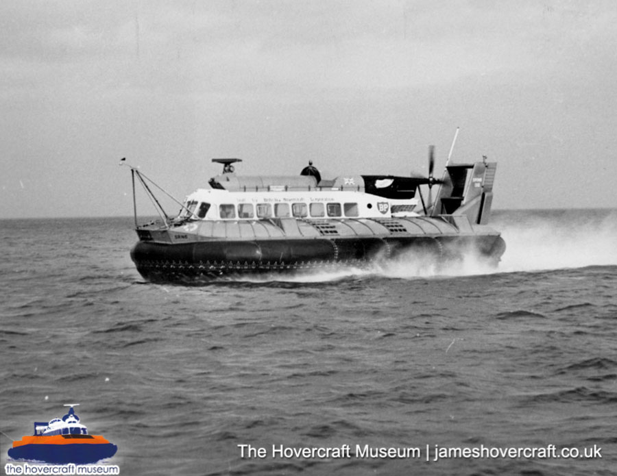 SRN6 with BHC colours -  (credit: The Hovercraft Museum Trust).